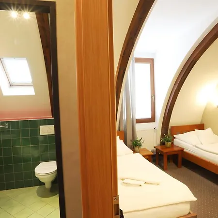 Jablonec 4*